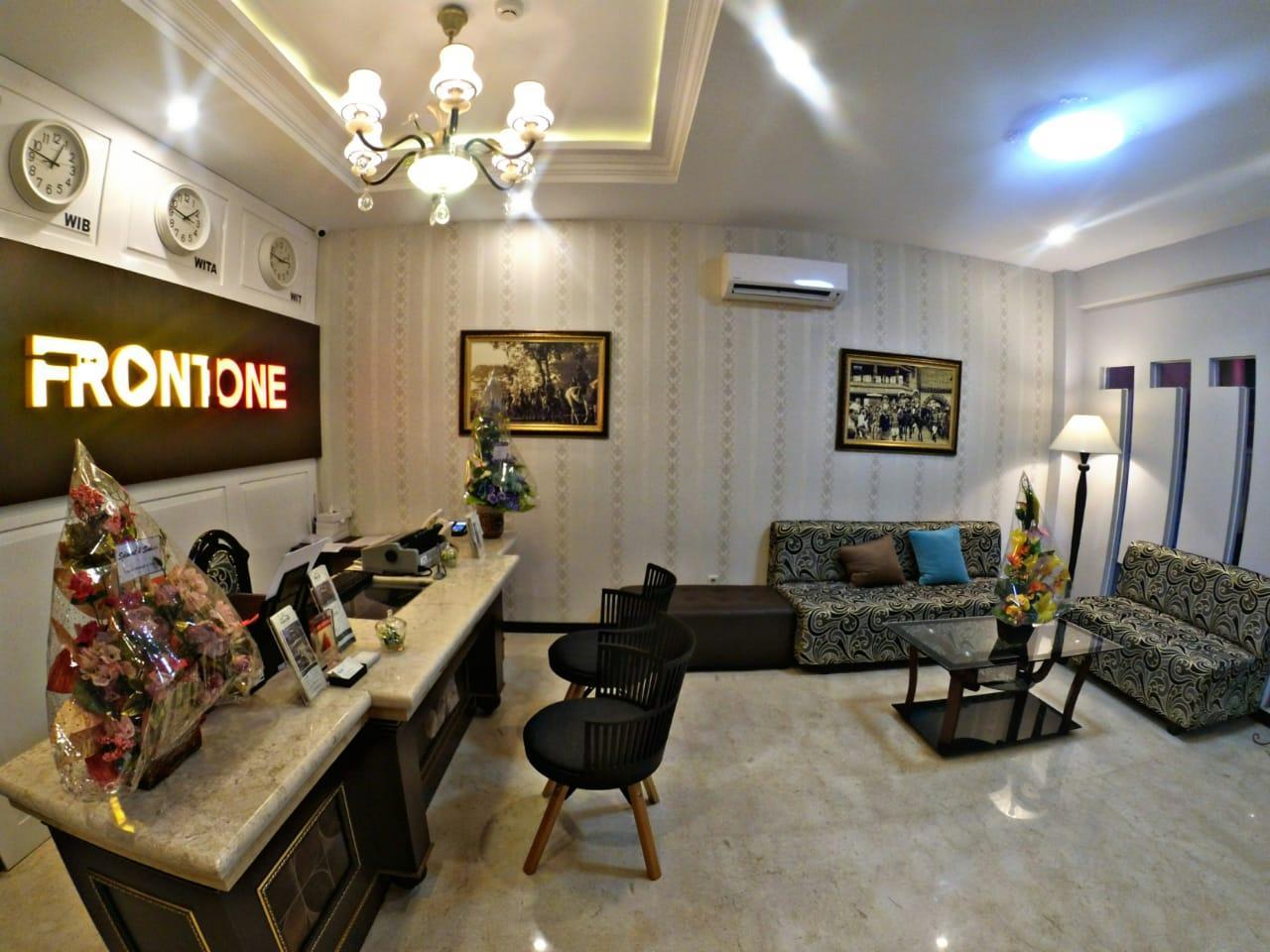 Front One Boutique Brani Solo 21/43
