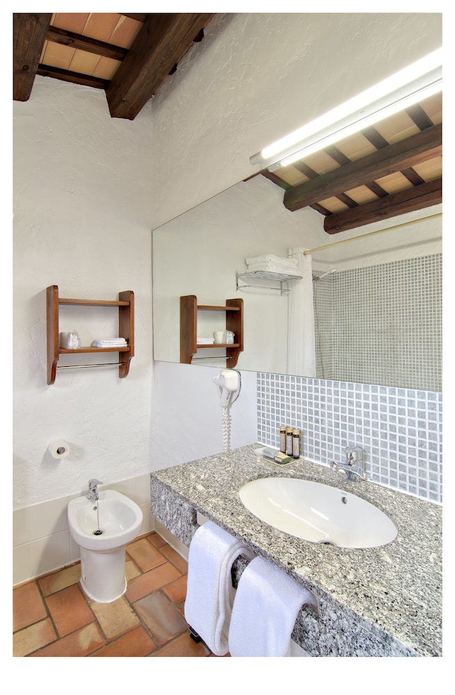 HOTEL AATU 21/49