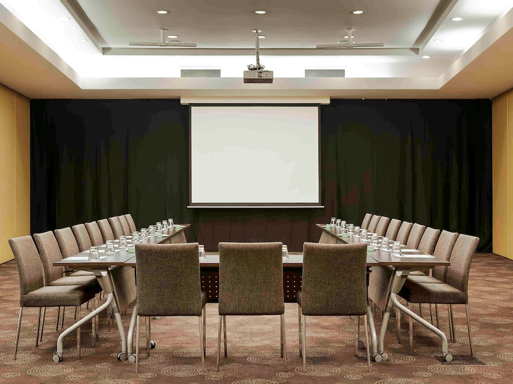 ibis Auckland Ellerslie 56/74