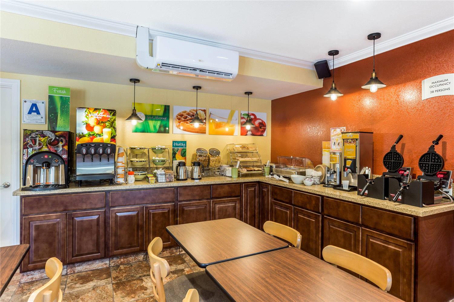 Quality Inn Escondido San Diego North County 34/42