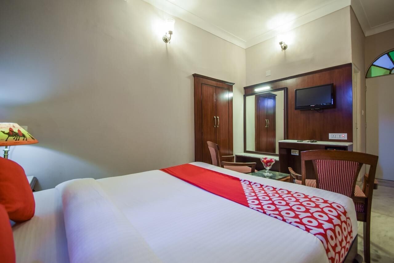 SIGNATURE, DELUXE, DOUBLE BED