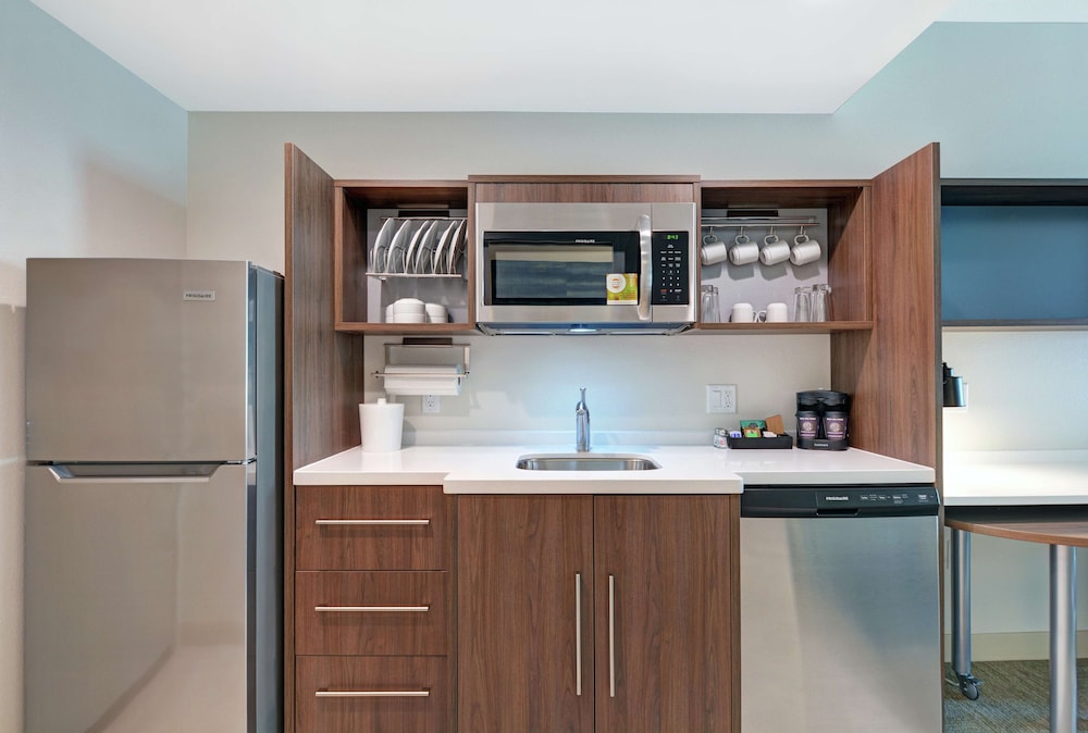 Home2 Suites By Hilton Bettendorf Quad Cities Ia 17/49