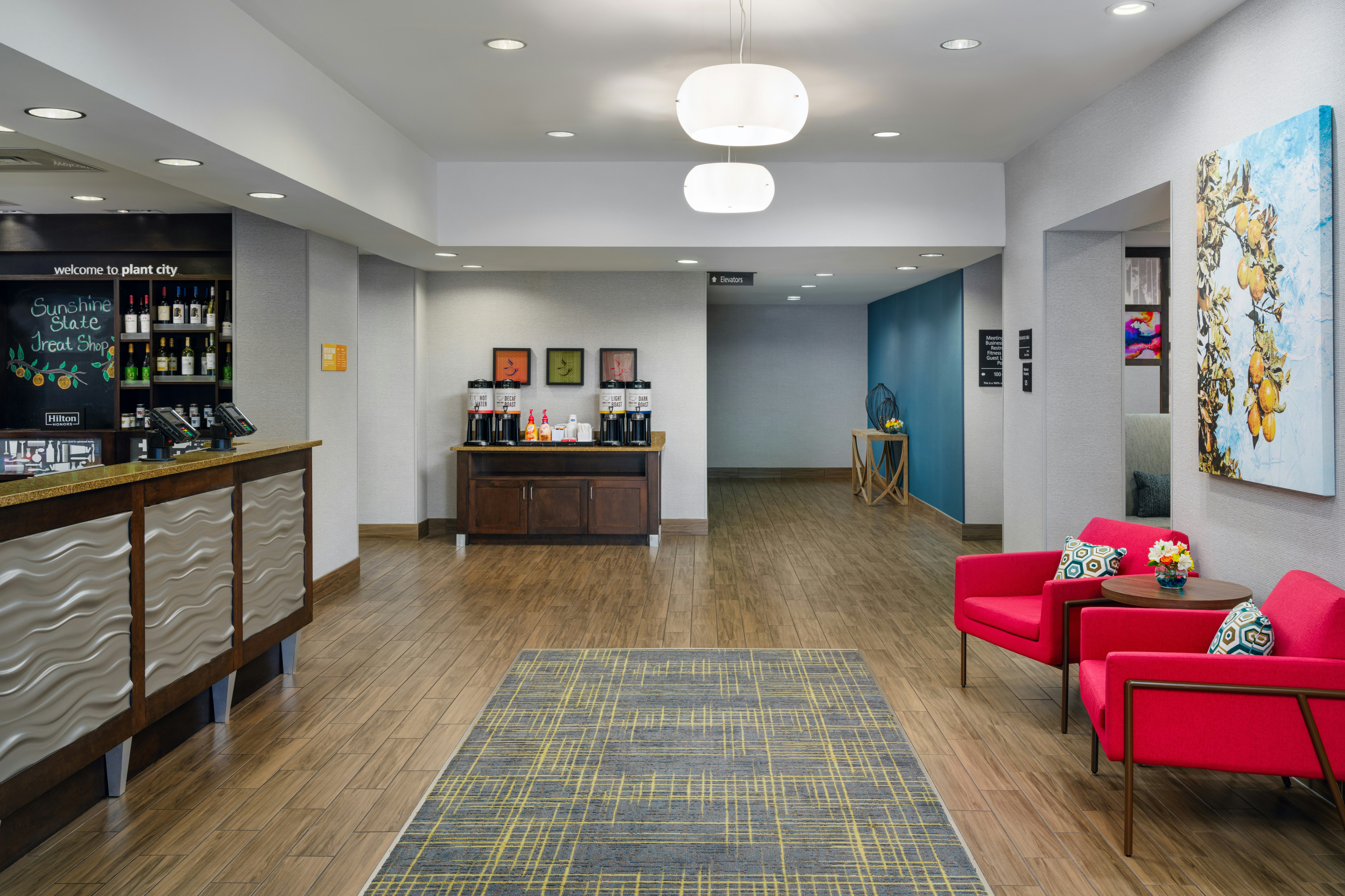 Hampton Inn Plant City 27/45