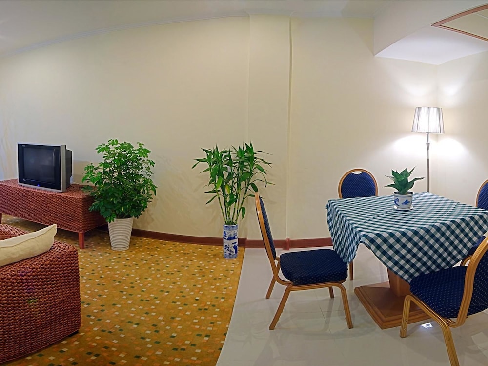 Jinjiang Inn Naning Chaoyang Square Renmin Park 30/35