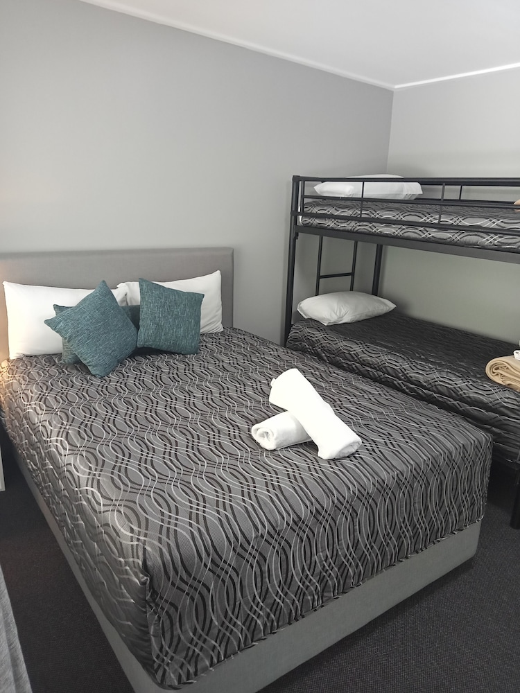 Solomon Inn Wollongong 28/58