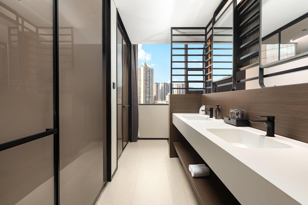 Days Inn by Wyndham Liupanshui Railway Station 32/32