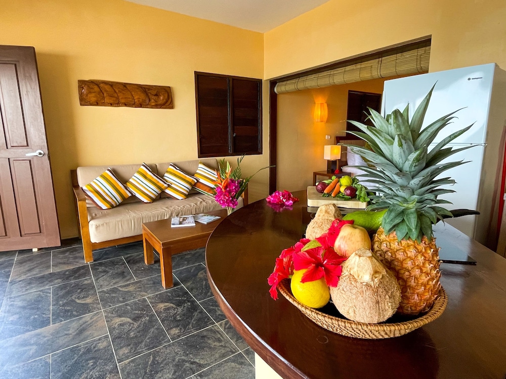 Nasama Resort 34/68