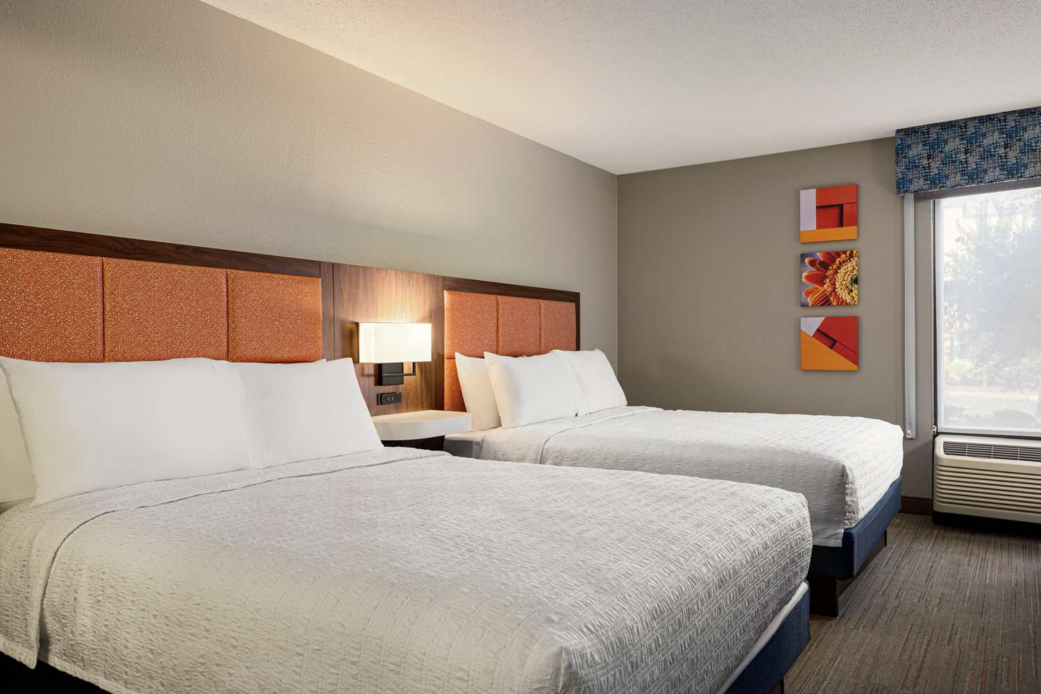 ROOM, 2 QUEEN BEDS