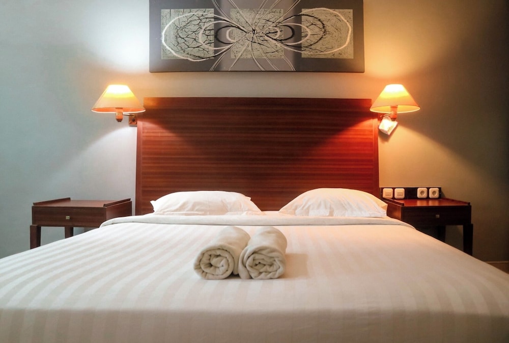 HOTEL MARIAT SORONG 31/54