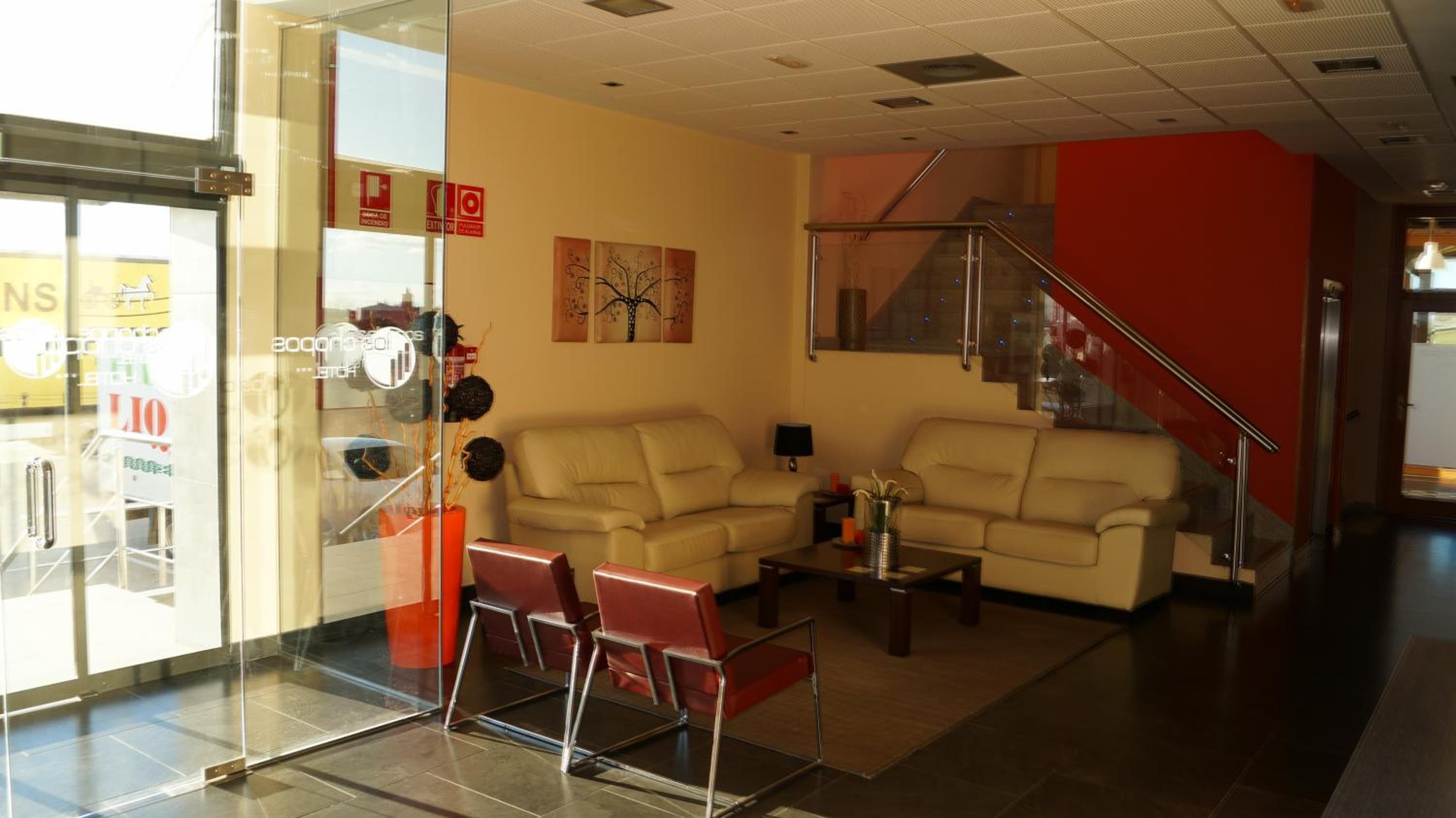 Hotel Area de Servicio Los Chopos 29/45