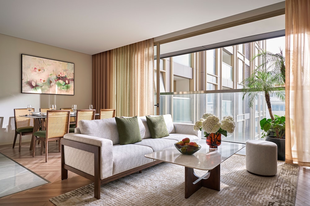 Epic Tower Swiss-Belresidences 56/71