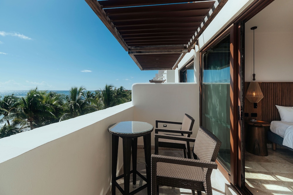 Akumal Bay Beach & Spa Resort in AKUMAL