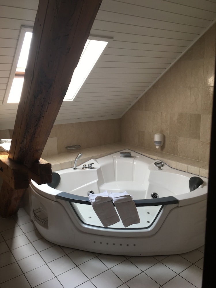 Hotel Baren Suhr 56/56