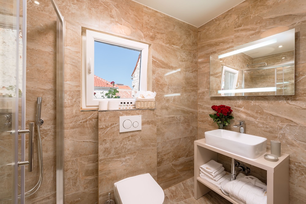 Luxury Rooms Agava 29/38
