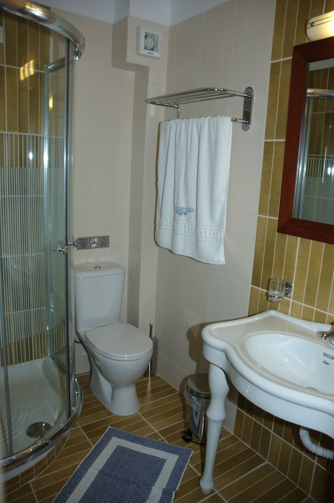 ANASTAZIA HOTEL 42/44