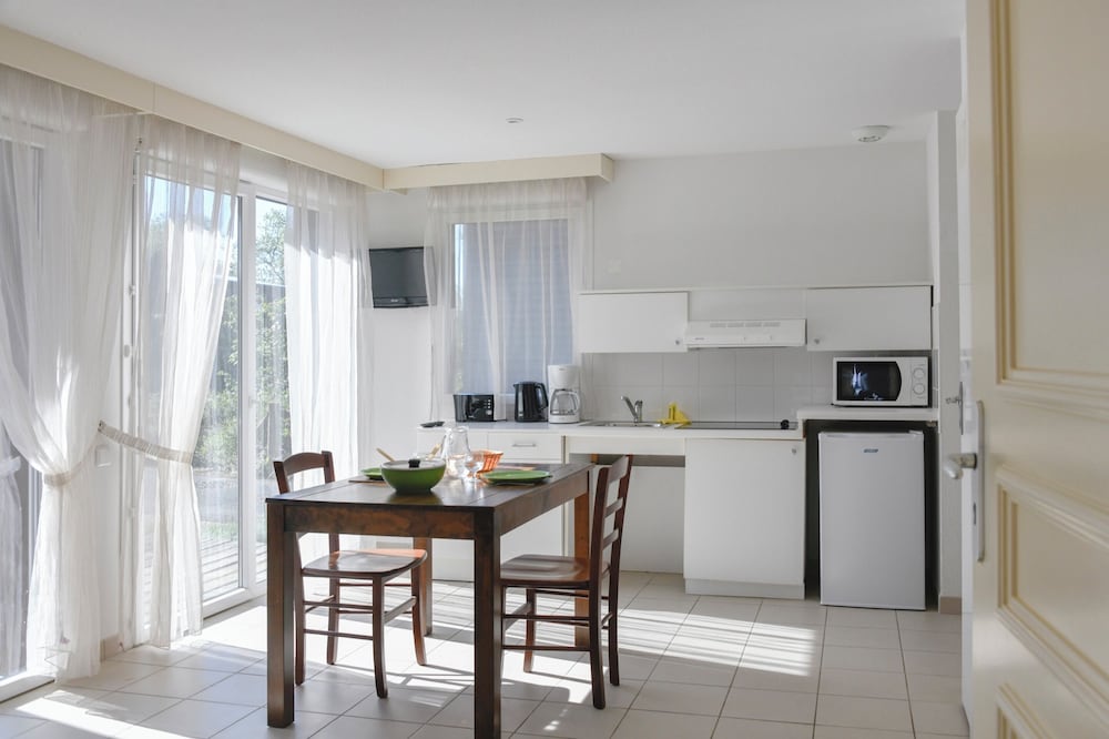Residence Vacanceole Le Domaine de Saint Orens 46/64