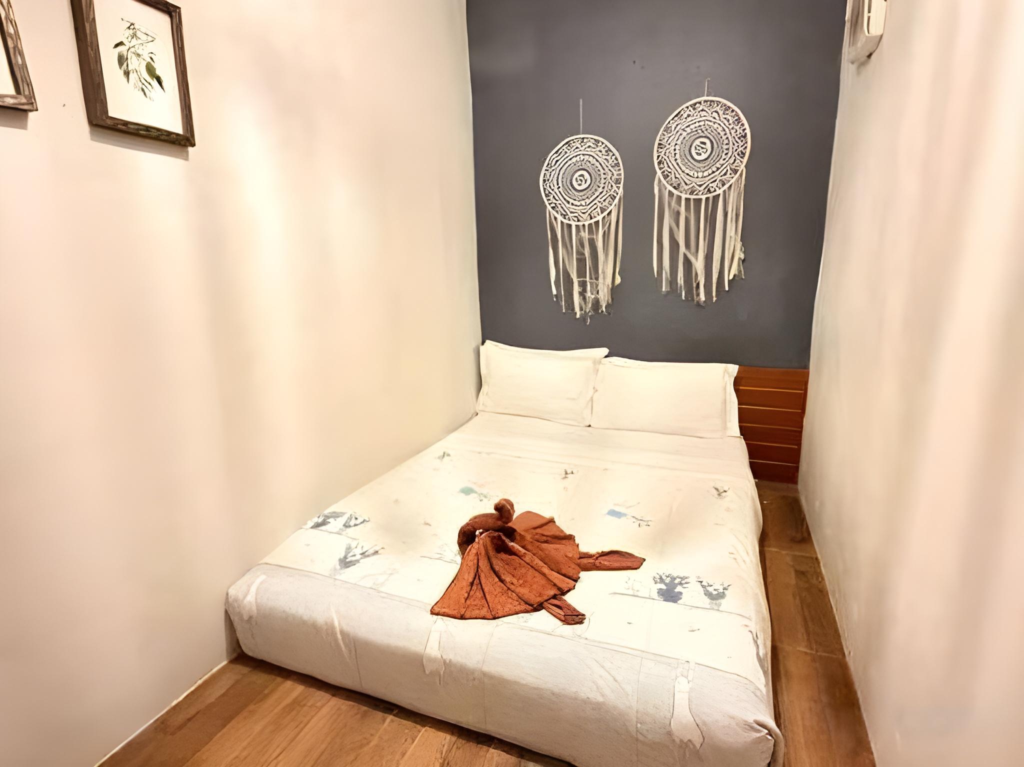 Standard, Shared Bathroom, with Fan