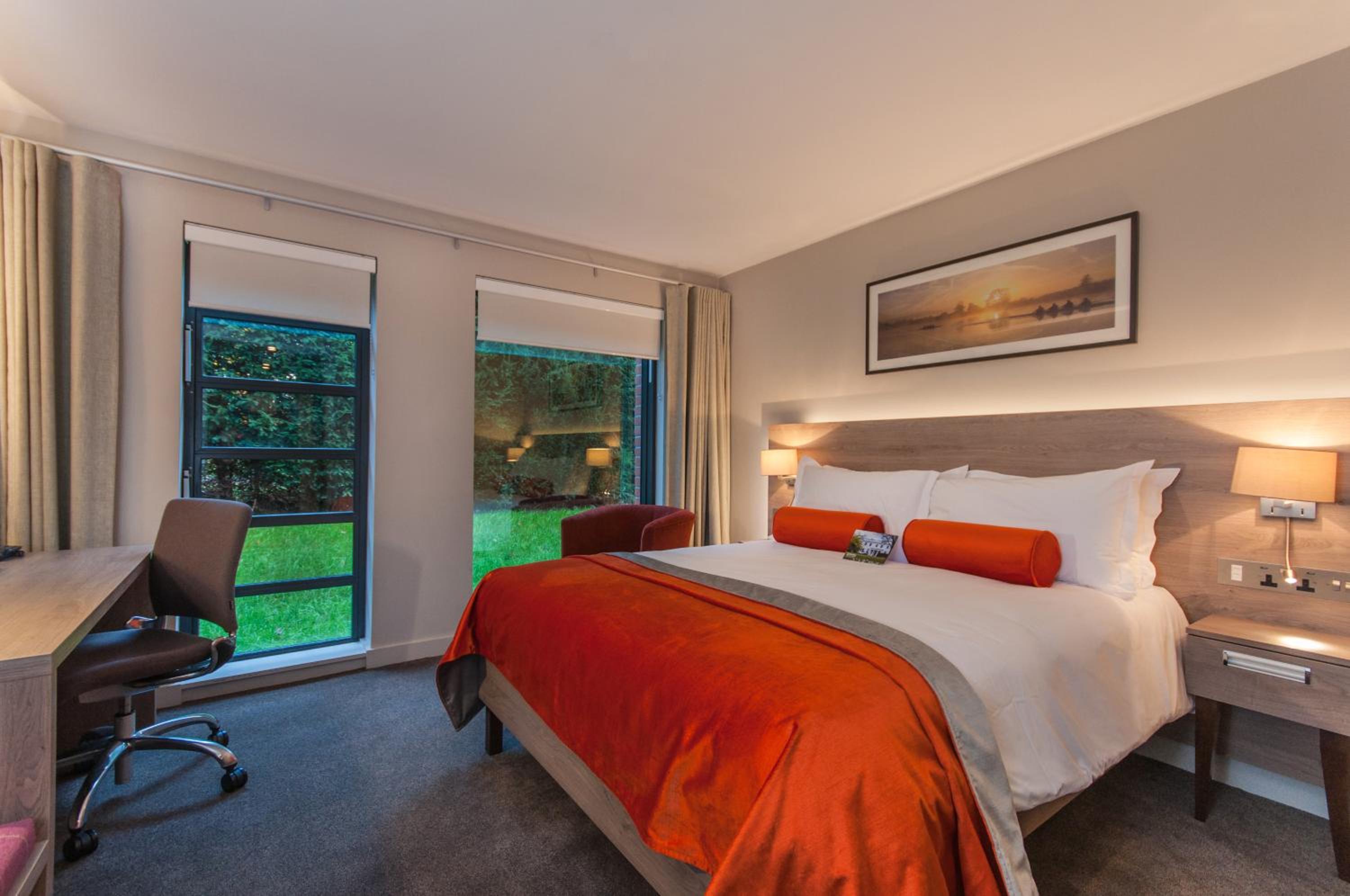 Greenlands Hotel 16/58