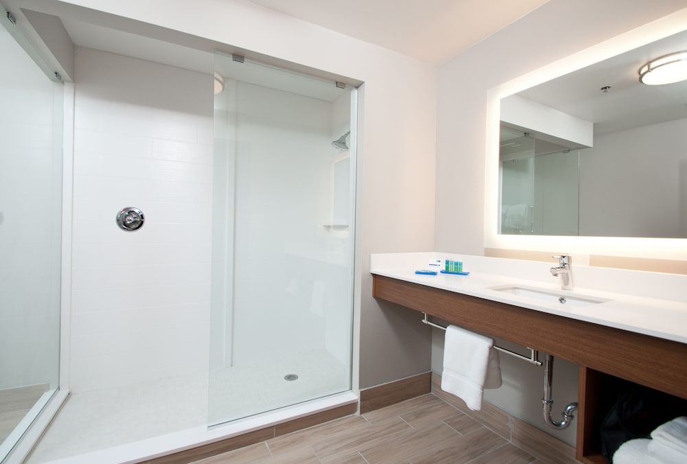 Holiday Inn Express Quantico - Stafford 48/50