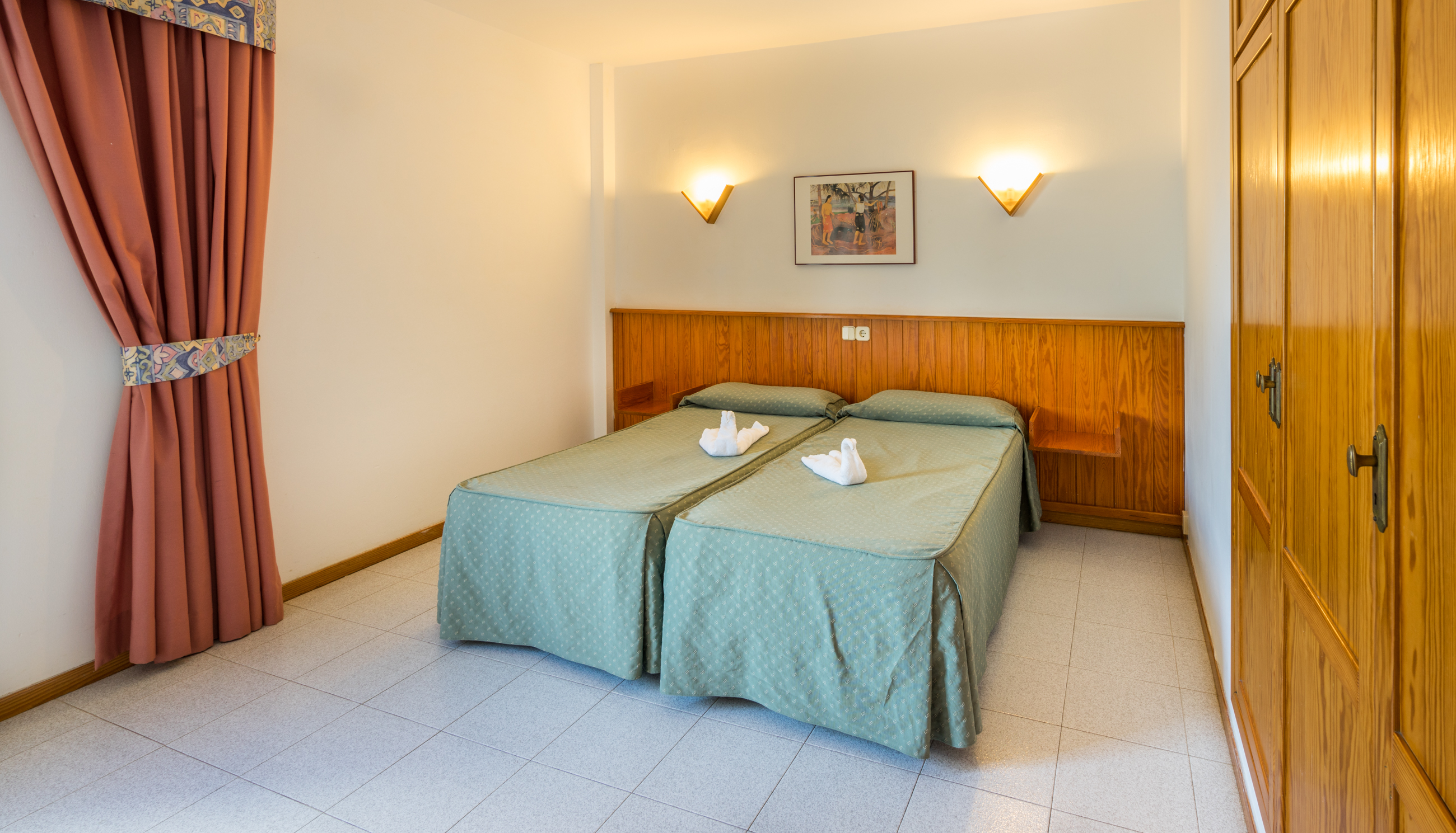 1 BEDROOM, APARTMENT