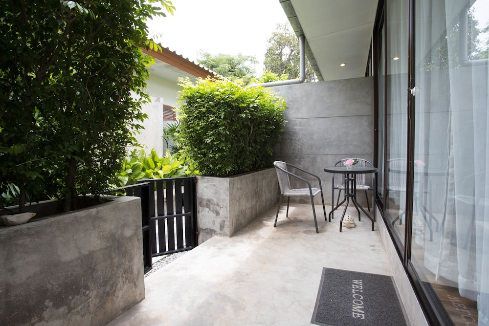 Laksasubha Hua Hin Hotel 33/33