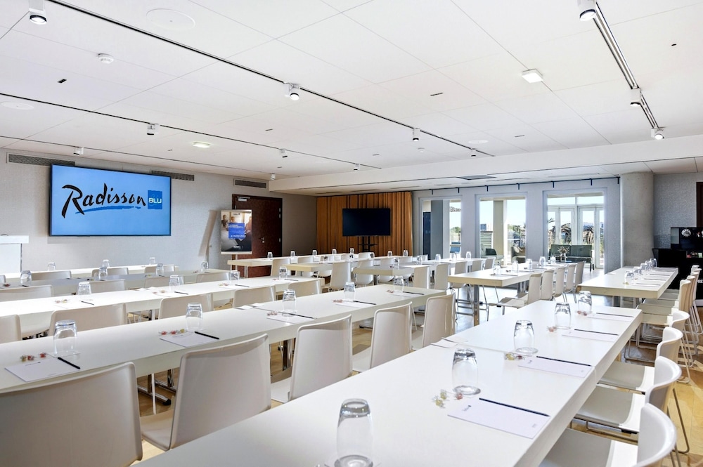 Radisson Blu Bordeaux 72/80