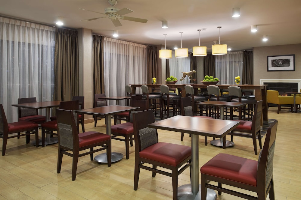 Hampton Inn Charlotte University Place 30/40