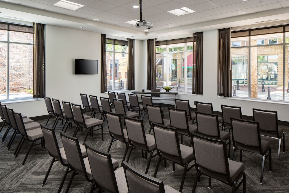 Hyatt Place Sumter/Downtown 41/52