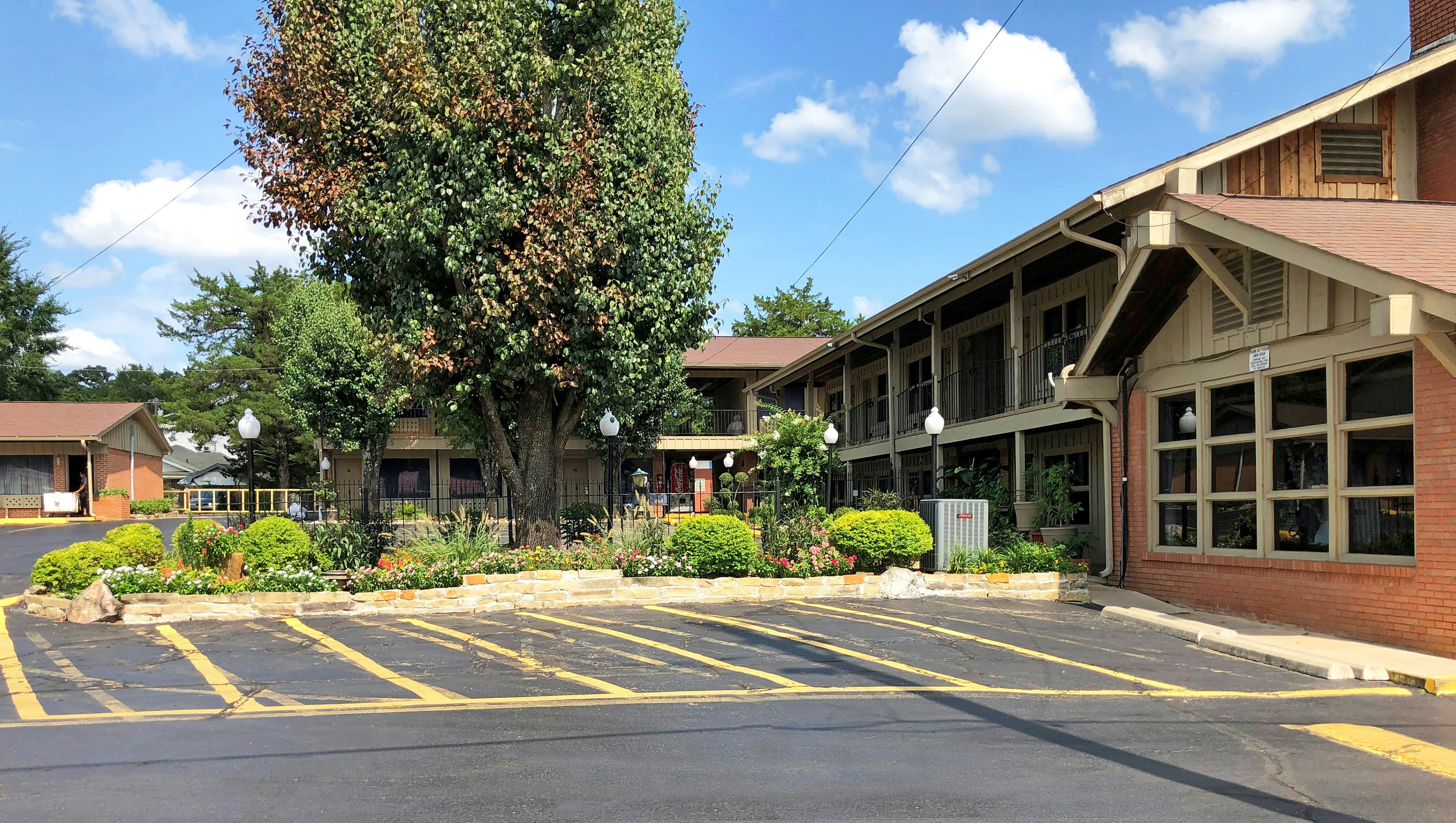 Charles Wesley Motor Lodge 42/51