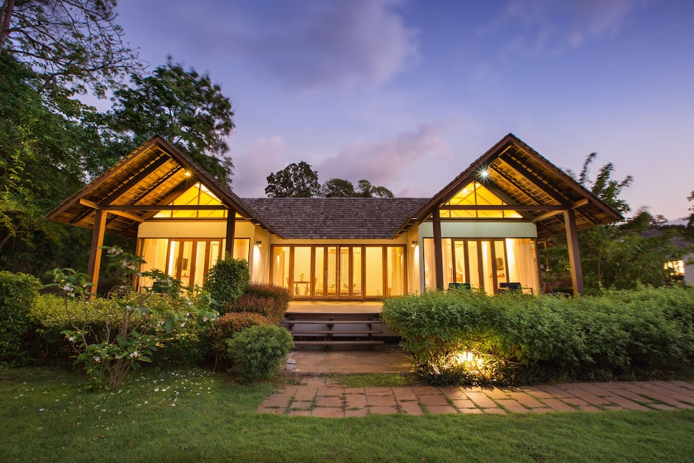 Mira Montra Resort Koh Mak 7/50