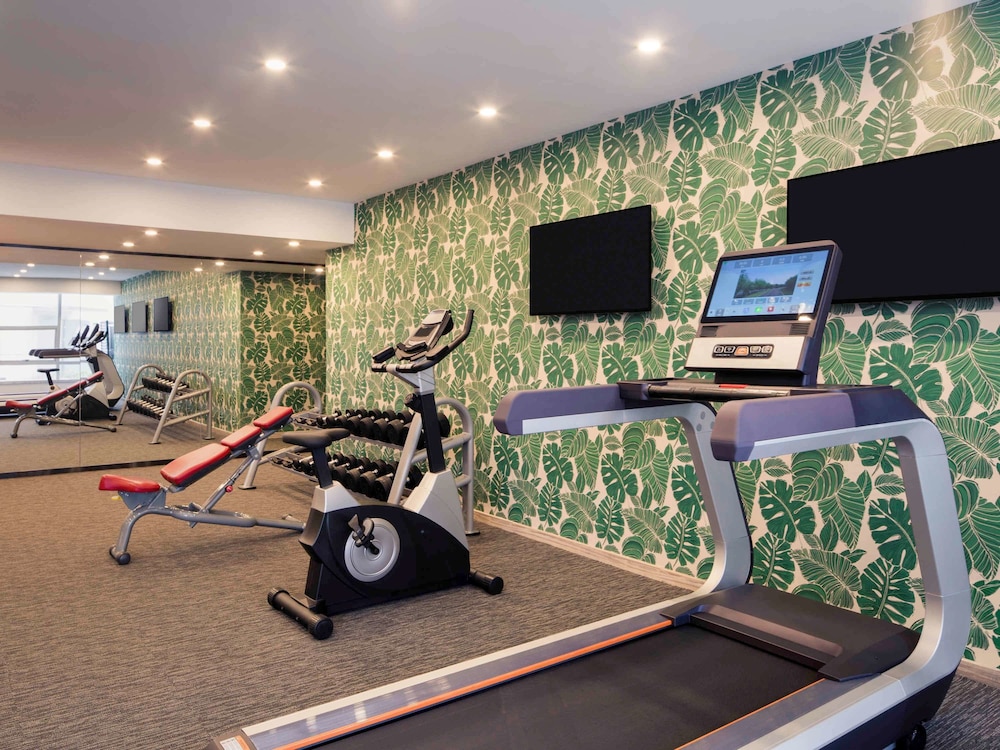 Mercure Shanghai Hongqiao South 76/96