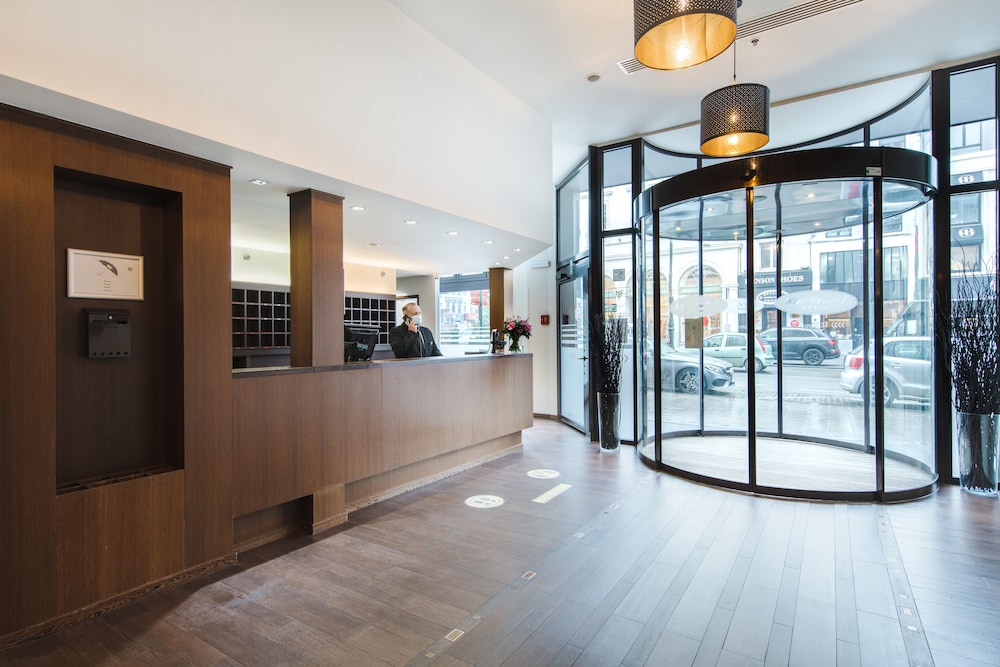 lobby