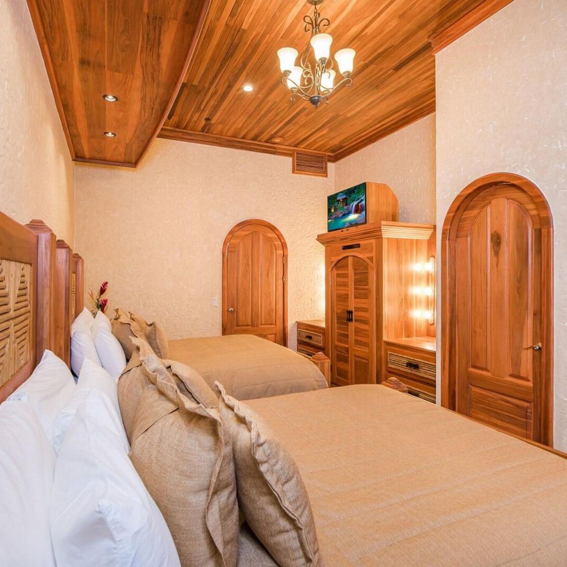 جناح بريميير بـ3 غرف نوم، The Springs Resort And Spa At Arenal 8/10