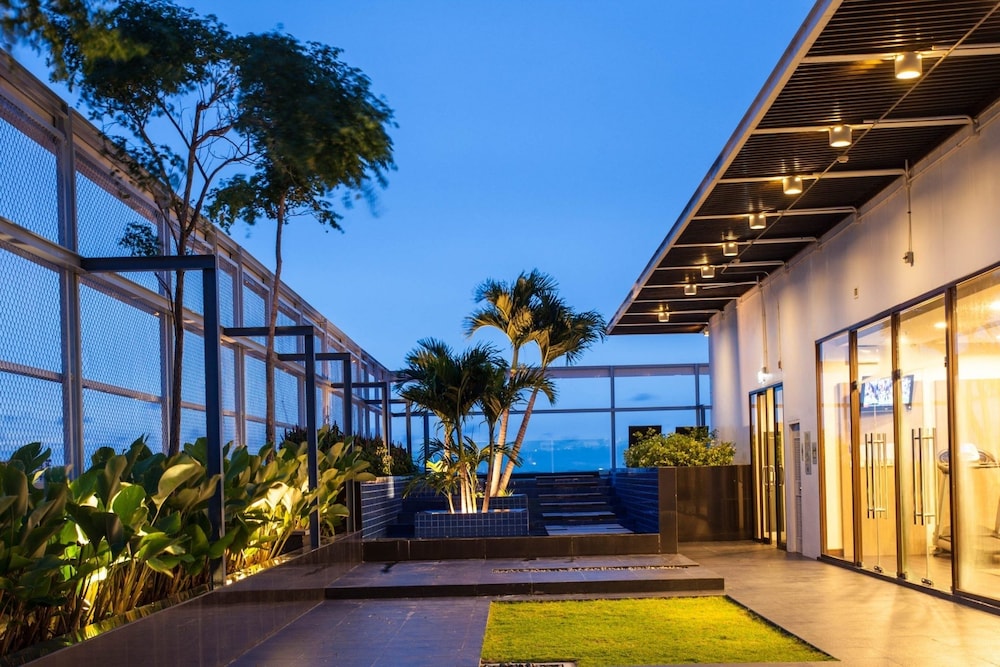 Treetops Pattaya Condominium 1/69