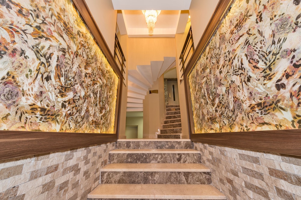 Marmara Place Old City Hotel 30/56
