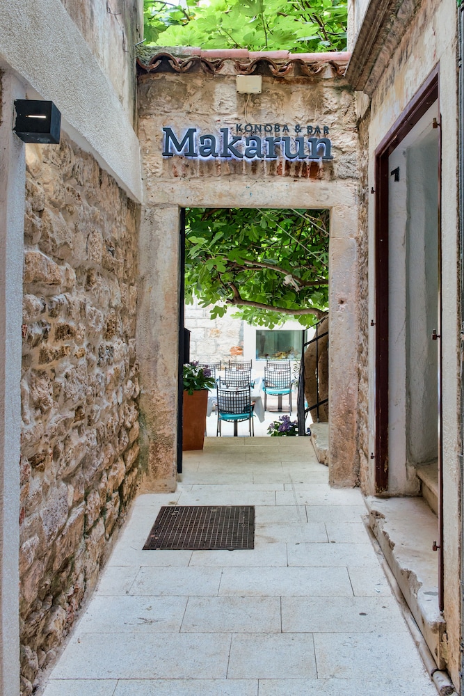 Makarun Heritage Rooms 3/44