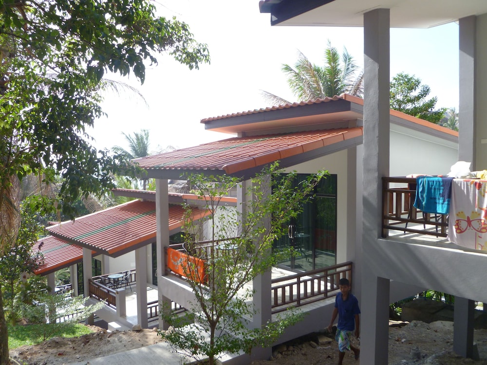 SUN MOON STAR RESORT 4/48