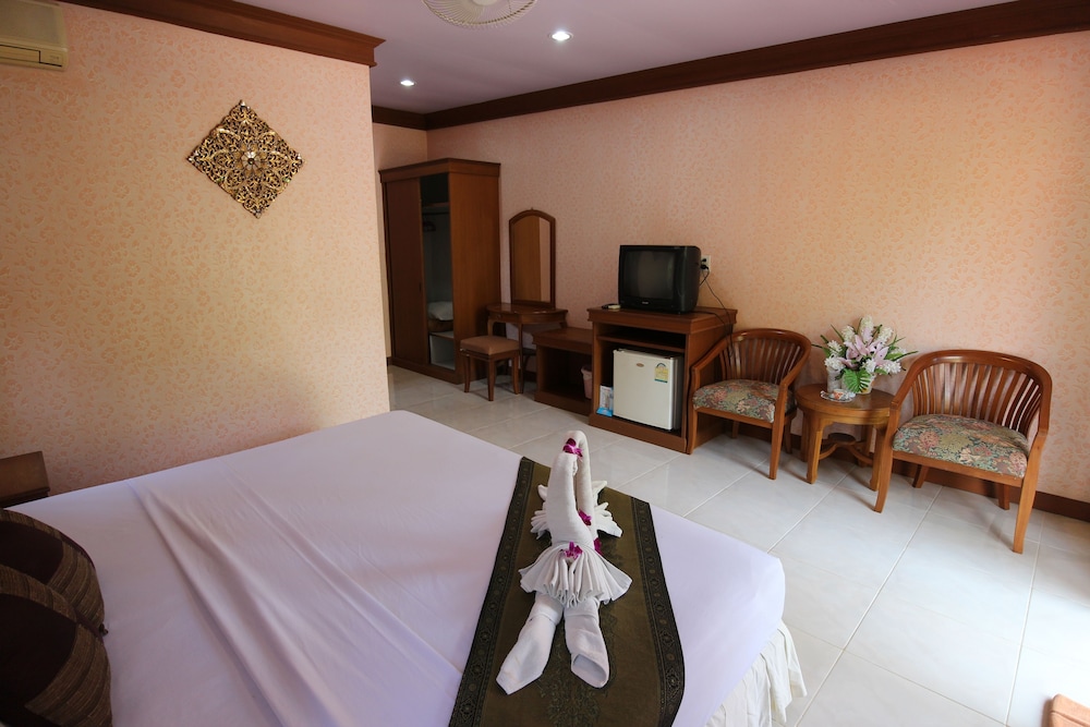 Lanta Villa Resort 31/58