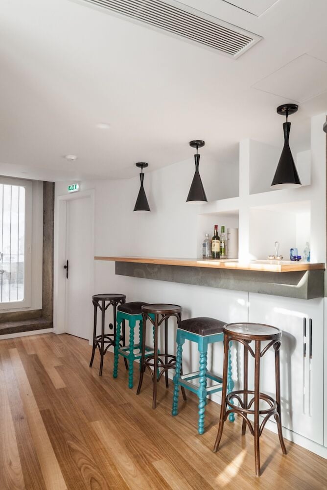 1872 River House 43/57