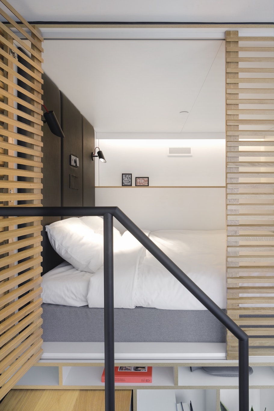 Zoku Vienna 24/85