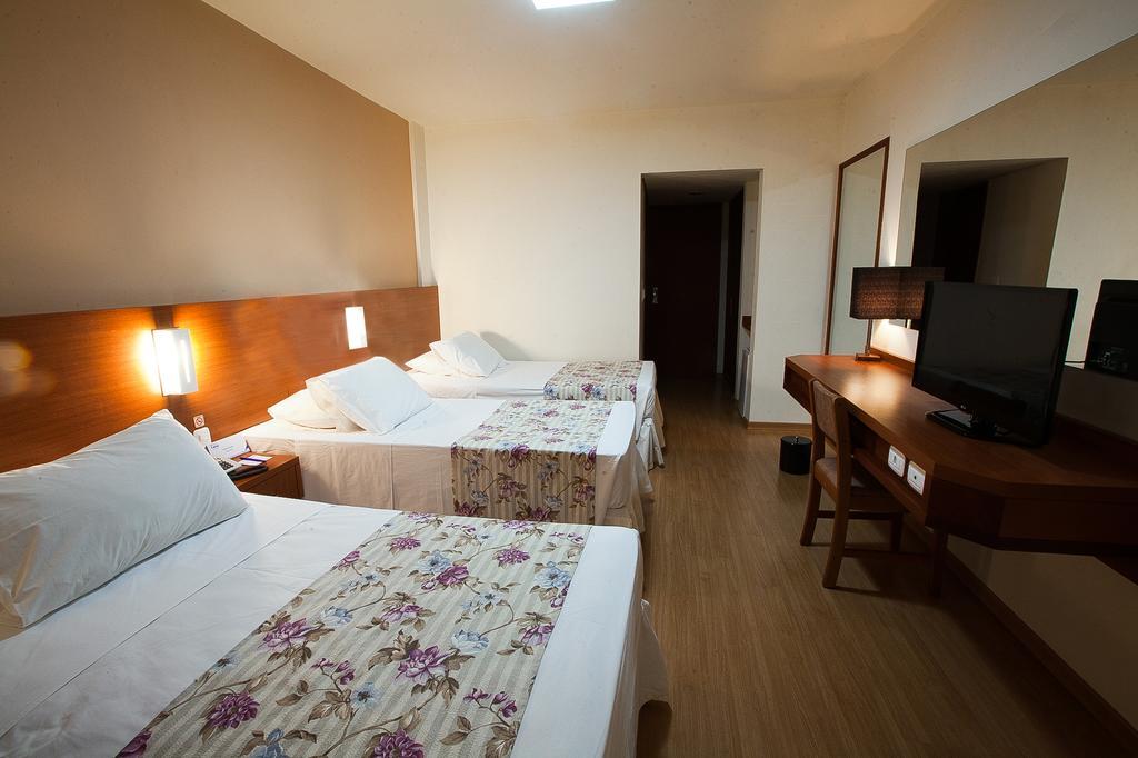 Caiua Hotel 5/23
