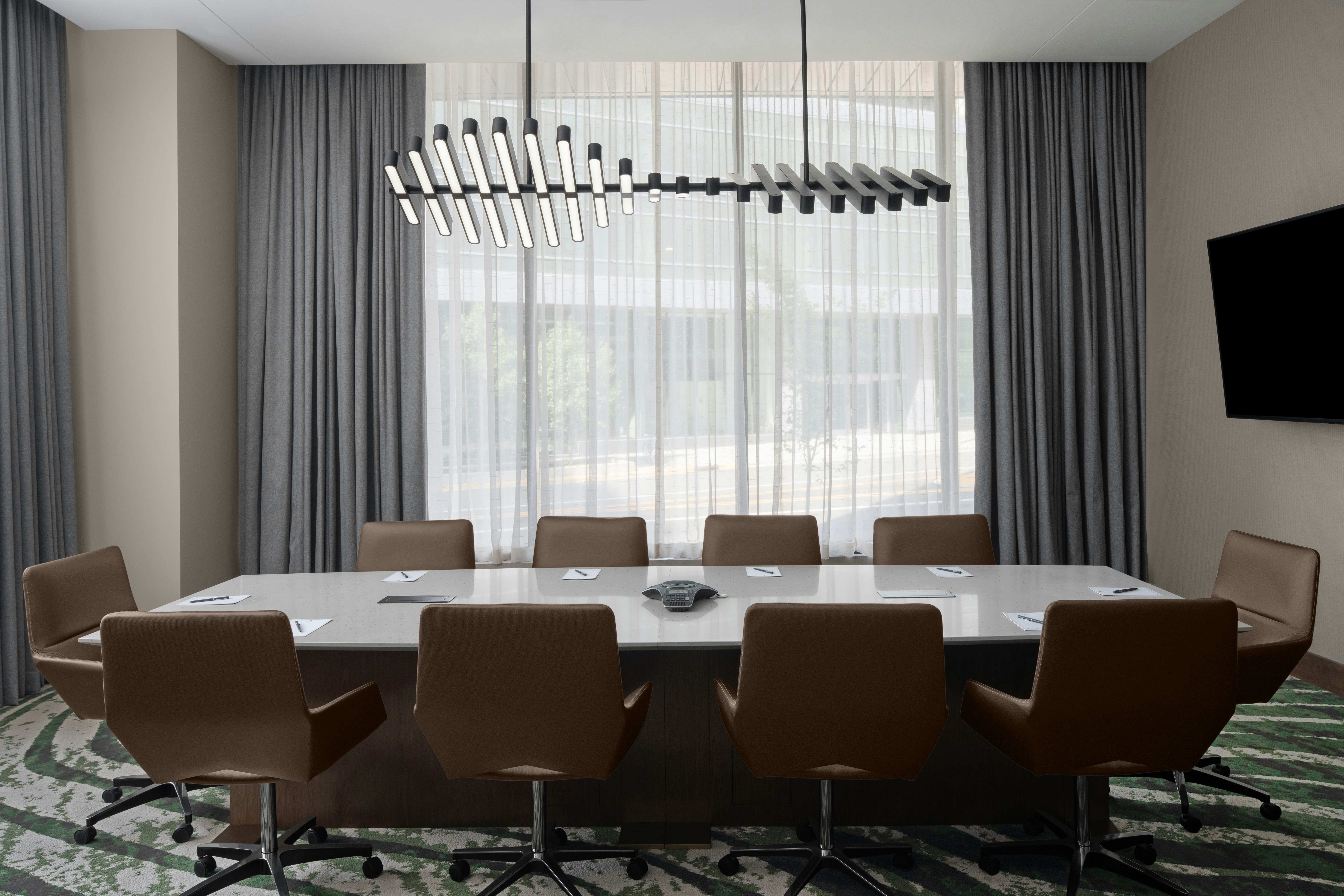 Embassy Suites by Hilton Madison Downtown 24/25