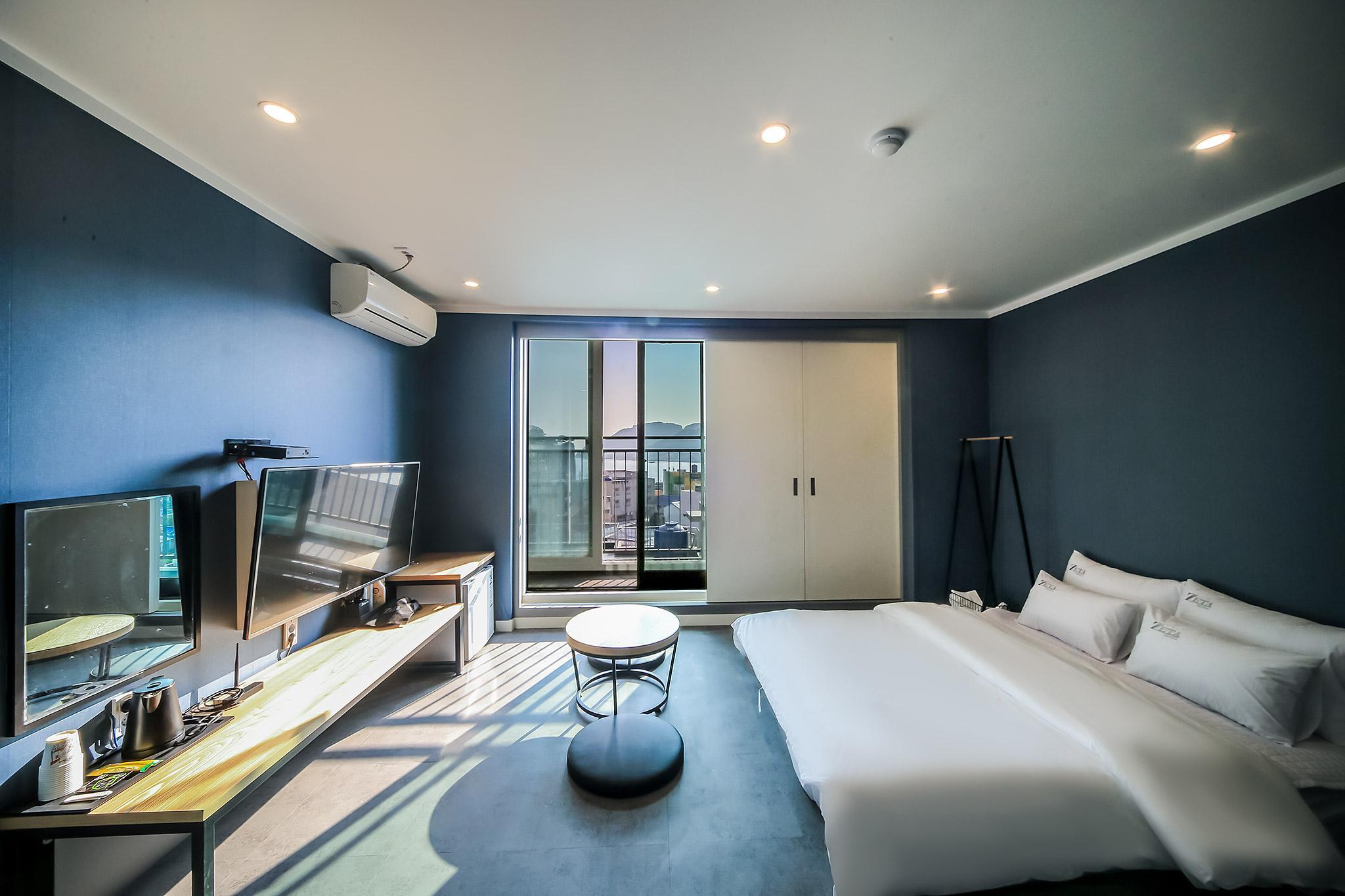 Vip, Beach, Twin Beds, Sea View