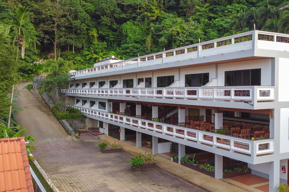 Memory Karon Resort 6/67