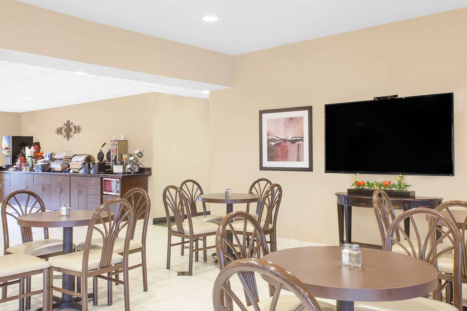 Microtel Inn And Suites Conway 24/35
