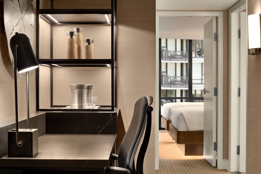 Hilton Vancouver Airport 35/59