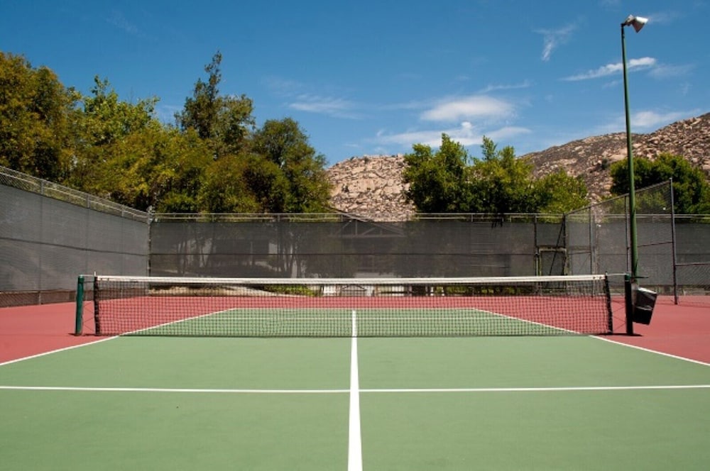 GetAways at San Diego Country Estates 24/50