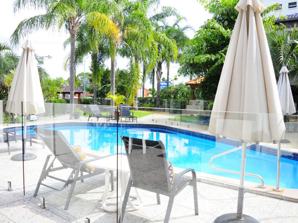 Burleigh Palms Holiday Apartments 32/75