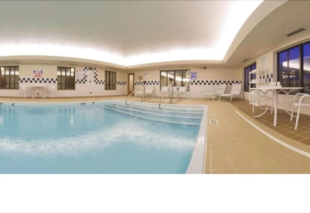 Holiday Inn Express Hotel Suites East Lansing 27/58