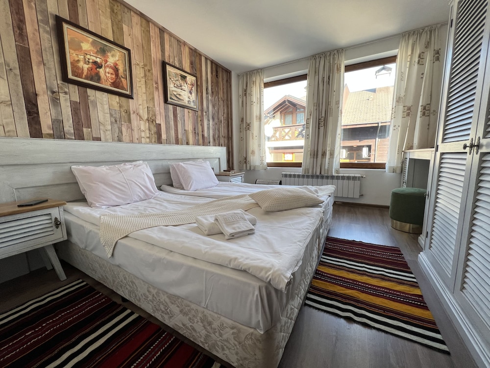 Guest Rooms Granat 25/50